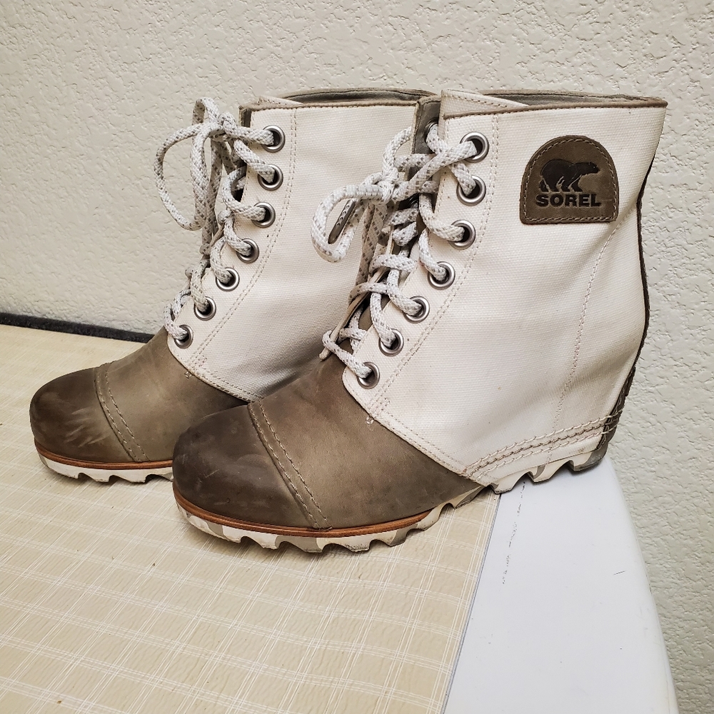 Sorel 1964 PDX Premium Wedge Lace Boots Size 8